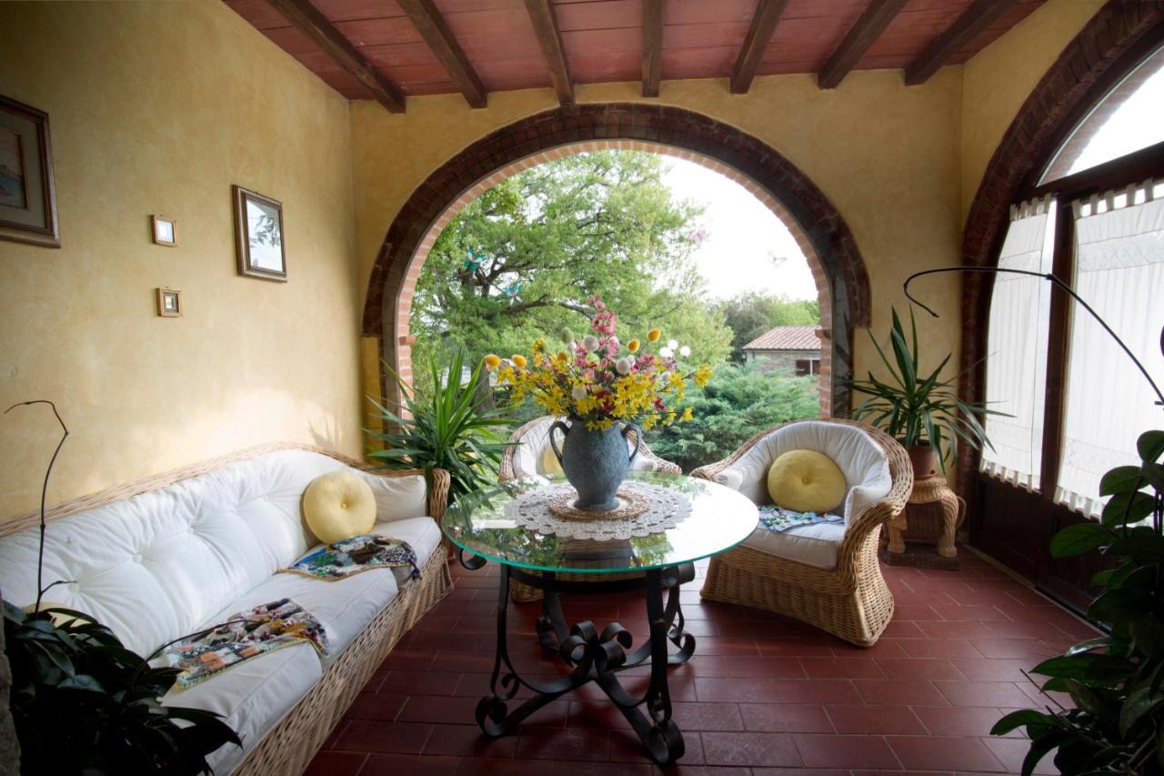 Agriturismo Podere Poggiarone Rapolano Terme Exterior foto